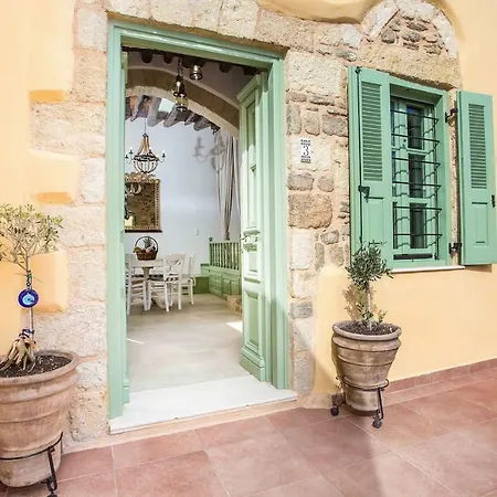 Σπίτι διακοπών Traditional Stonehouse In Village *